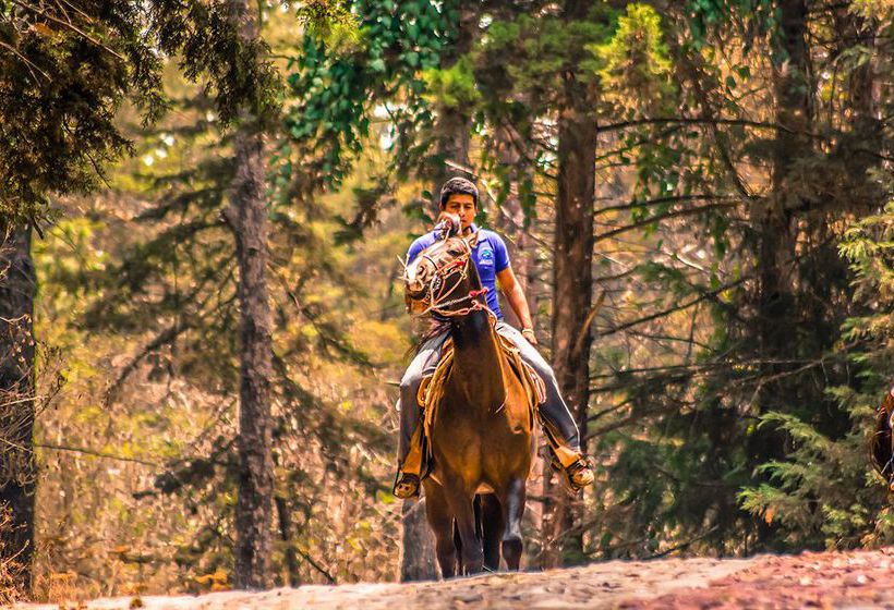 Hotel Cabañas Zirahuen  | Zirahuen | Michoacan | México