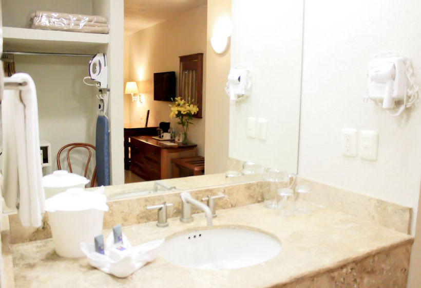 Hotel Comfort Inn Monterrey Valle   | Monterrey | Nuevo Leon | México 3