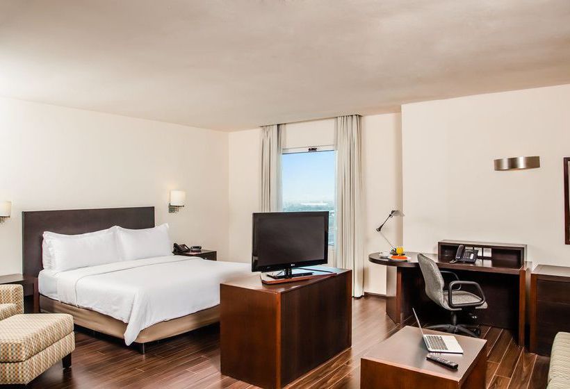 Hotel Fiesta Inn Monterrey Fundidora  | Monterrey | Nuevo Leon | México 11