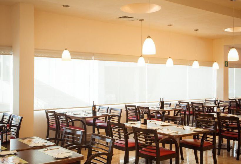 Hotel Fiesta Inn Monterrey Fundidora  | Monterrey | Nuevo Leon | México 18