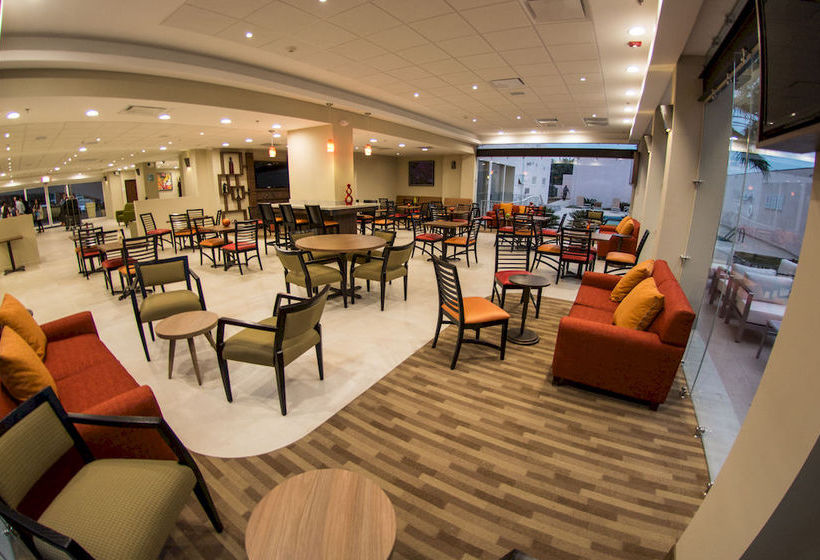 Hotel Holiday Inn Express Guadalajara Aeropuerto  | Guadalajara | Jalisco | México 17