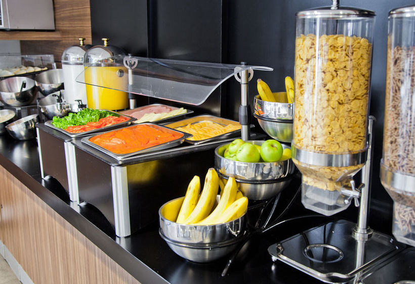 Hotel City Express Plus Satelite  | Naucalpan | Mexico State | México 3