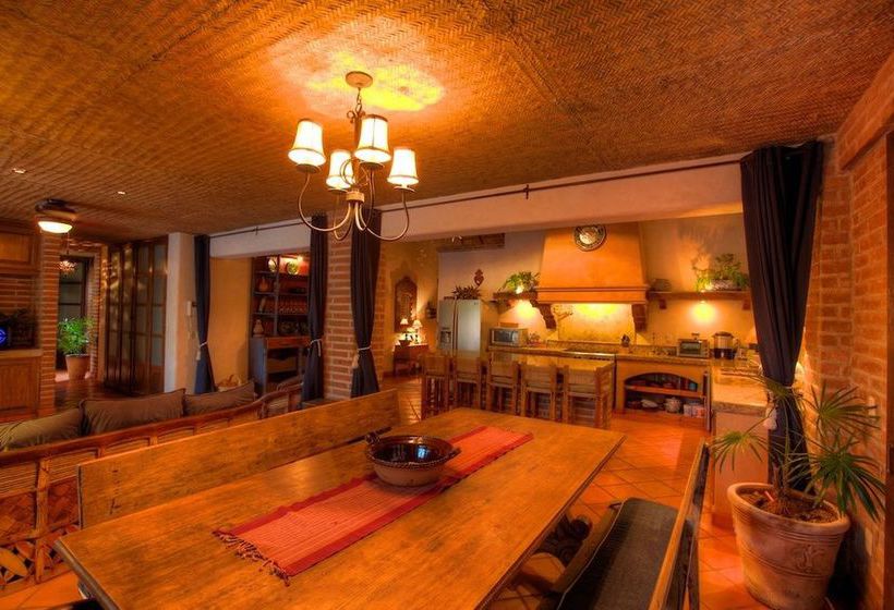 Hotel Casita Camino al Mar  | Bucerias | Nayarit | México 1