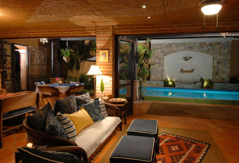 Hotel Casita Camino al Mar  | Bucerias | Nayarit | México 14