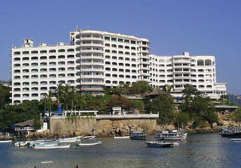 Hotel Caleta Beach Resort | Acapulco | Guerrero | Mexico