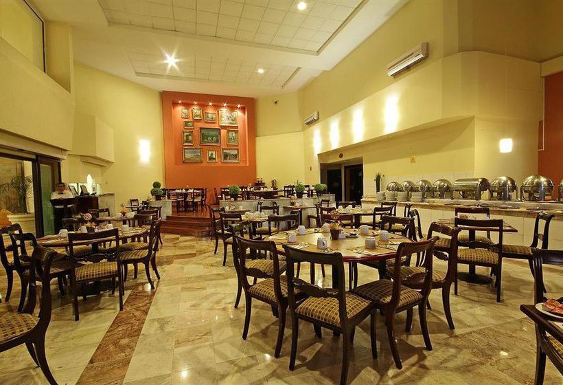 Hotel Plaza Camelinas  | Santiago de Querétaro | Queretaro | México 10