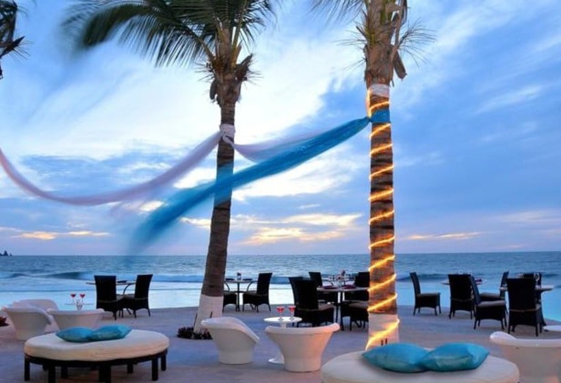 Hotel Crown Plaza Resort Mazatlan  | Mazatlán | Sinaloa | México 3