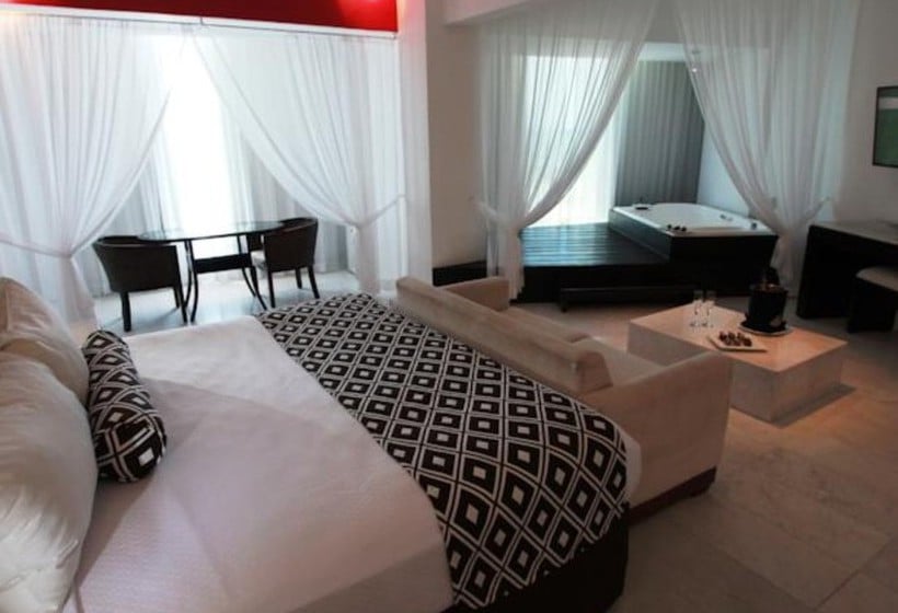 Hotel Crown Plaza Resort Mazatlan  | Mazatlán | Sinaloa | México 9