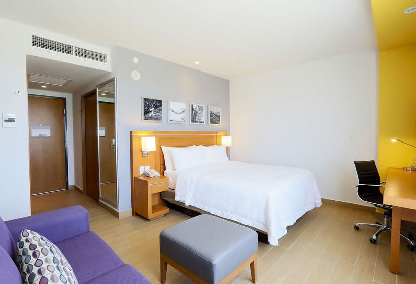 Hotel Hampton Inn & Suites By Hilton Paraiso  | Paraíso | Tabasco | México 12