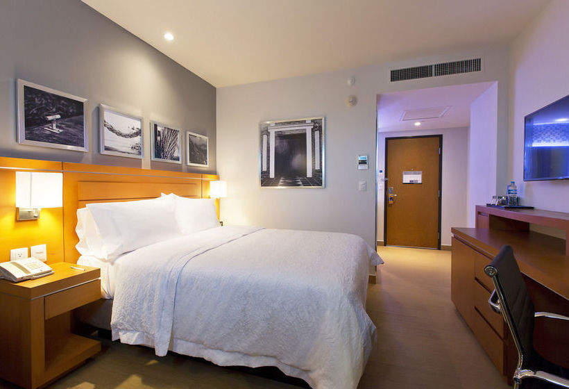 Hotel Hampton Inn & Suites By Hilton Paraiso  | Paraíso | Tabasco | México 15