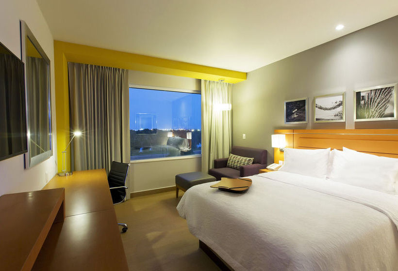 Hotel Hampton Inn & Suites By Hilton Paraiso  | Paraíso | Tabasco | México 16