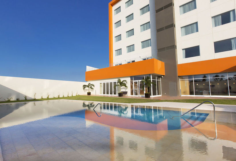 Hotel Hampton Inn & Suites By Hilton Paraiso  | Paraíso | Tabasco | México 9