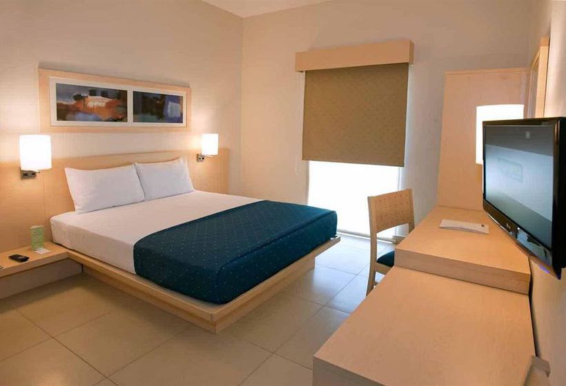 Hotel City Express Nuevo Laredo