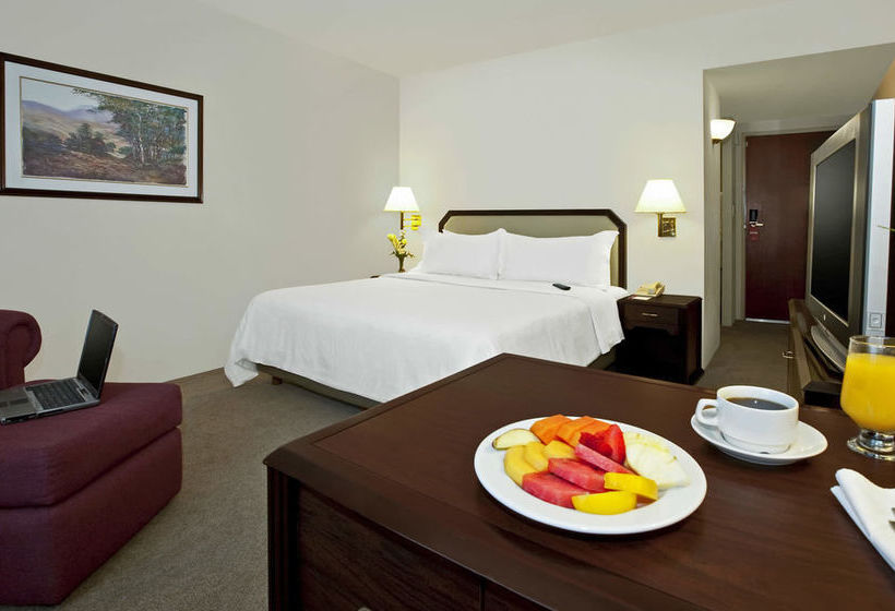 Hotel Fiesta Inn Monterrey La Fe Aeropuerto  | San Nicolas de los Garza | Nuevo Leon | México 11