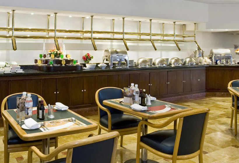 Hotel Fiesta Inn Monterrey La Fe Aeropuerto  | San Nicolas de los Garza | Nuevo Leon | México 15