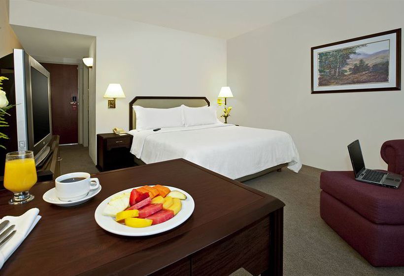 Hotel Fiesta Inn Monterrey La Fe Aeropuerto  | San Nicolas de los Garza | Nuevo Leon | México 8