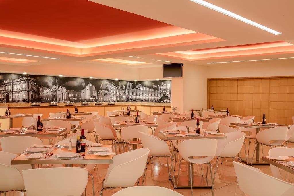 Hotel Fiesta Inn | San Luis Potosi 5