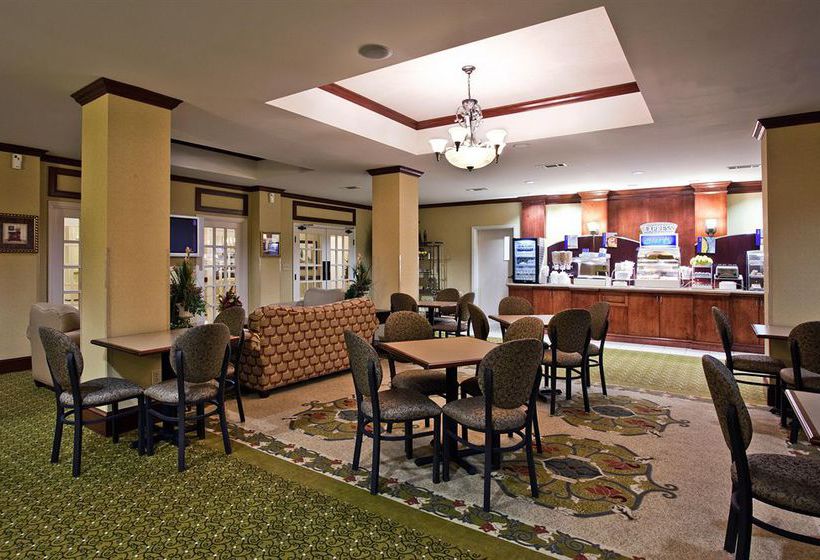 Hotel Holiday Inn Express Clanton  | Clanton | Alabama | United States 5