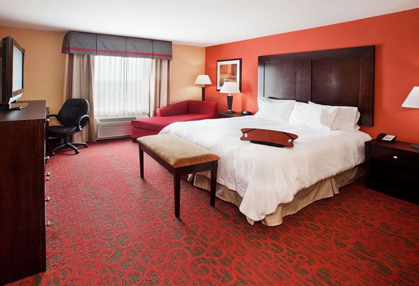Hampton Inn & Suites Phenix City- Columbus Area  | Phenix City | Alabama | United States 10