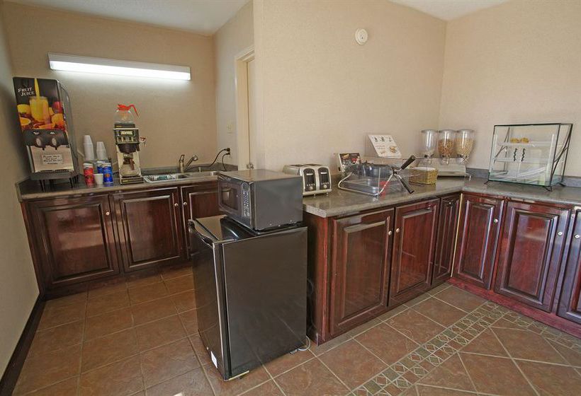 Hotel Americas Best Value Inn-Evergreen  | Evergreen | Alabama | United States 1