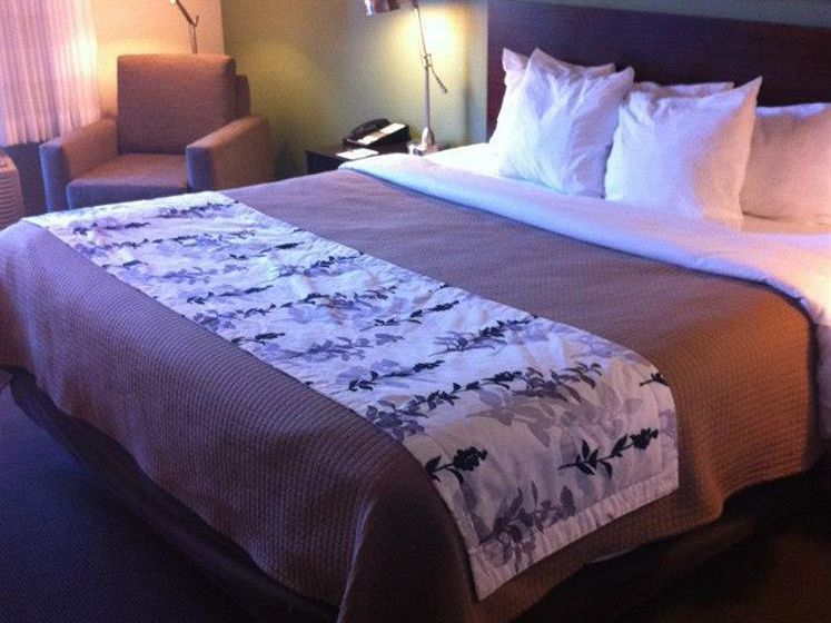 Hotel Sleep Inn & Suites Evergreen  | Evergreen | Alabama | United States 3