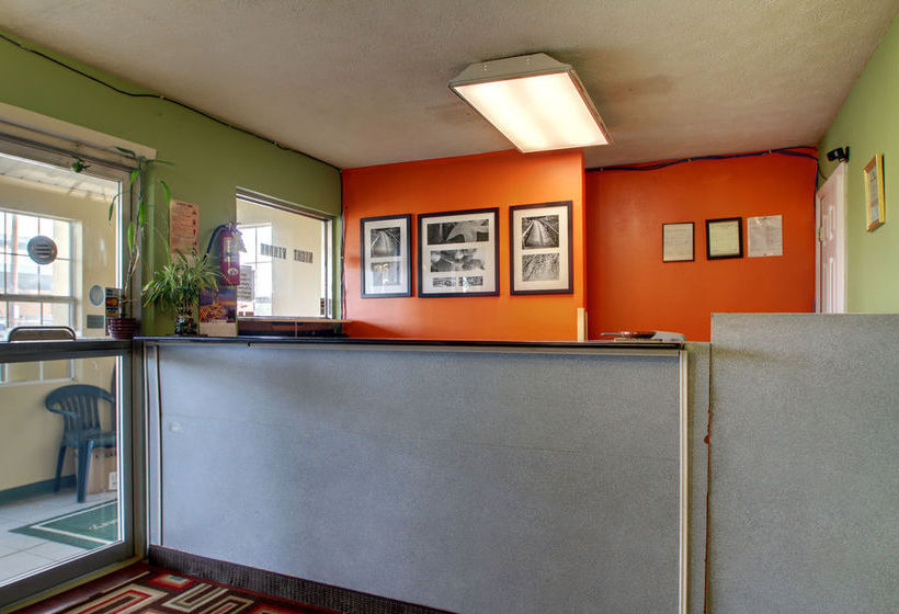 Hotel Oxford Travelodge  | Oxford | Alabama | United States 9