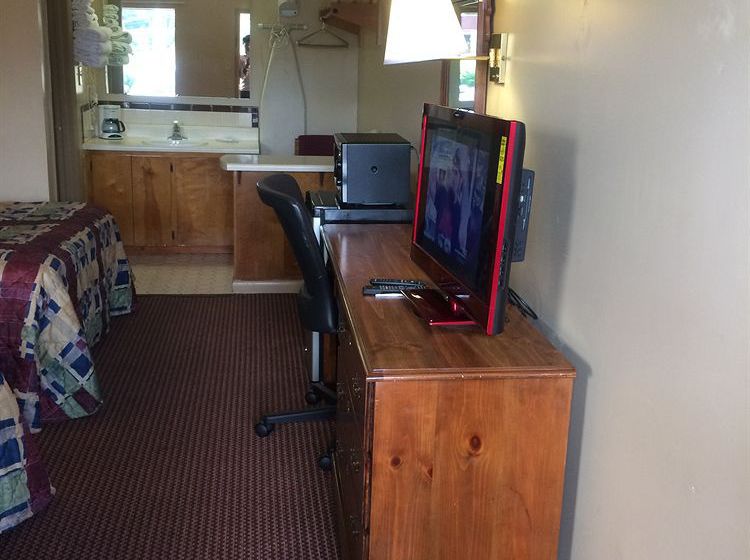 Hotel McClellan Inn  | Anniston | Alabama | United States 10