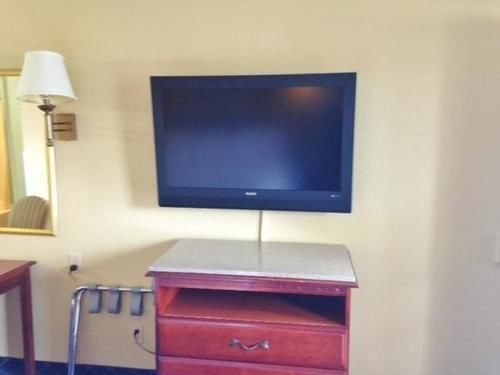 Hotel Americas Best Value Inn- Monroeville  | Monroeville | Alabama | United States 10