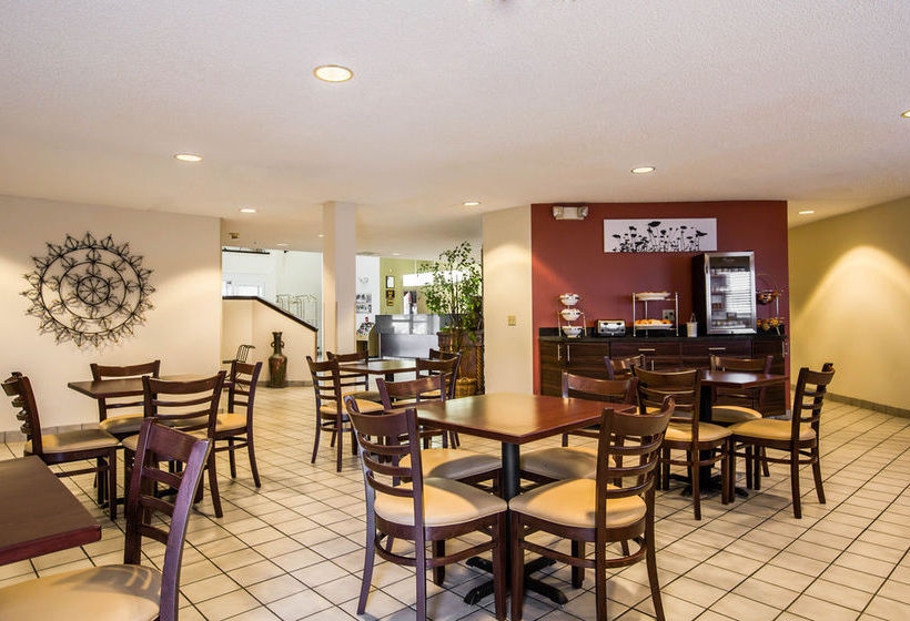 Hotel Sleep Inn Pelham  | Pelham | Alabama | United States 3