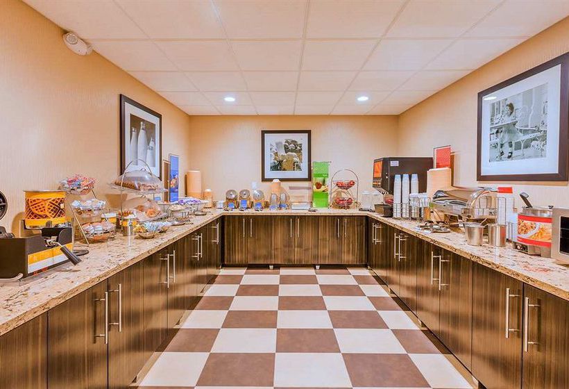 Hotel Hampton Inn Bakersfield-Central  | Bakersfield | California | United States 14