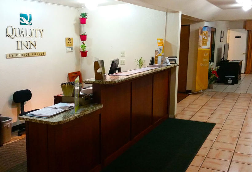 Hotel Quality Inn Suites Redwood Coast  California