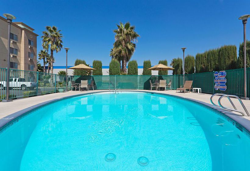 Hotel Holiday Inn Express Bakersfield  | Bakersfield | California | United States 4
