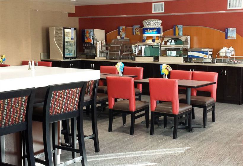 Hotel Holiday Inn Express Bakersfield  | Bakersfield | California | United States 7