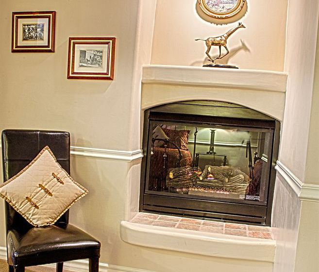 Hotel Coachman's Inn  | Carmel | California | United States 18