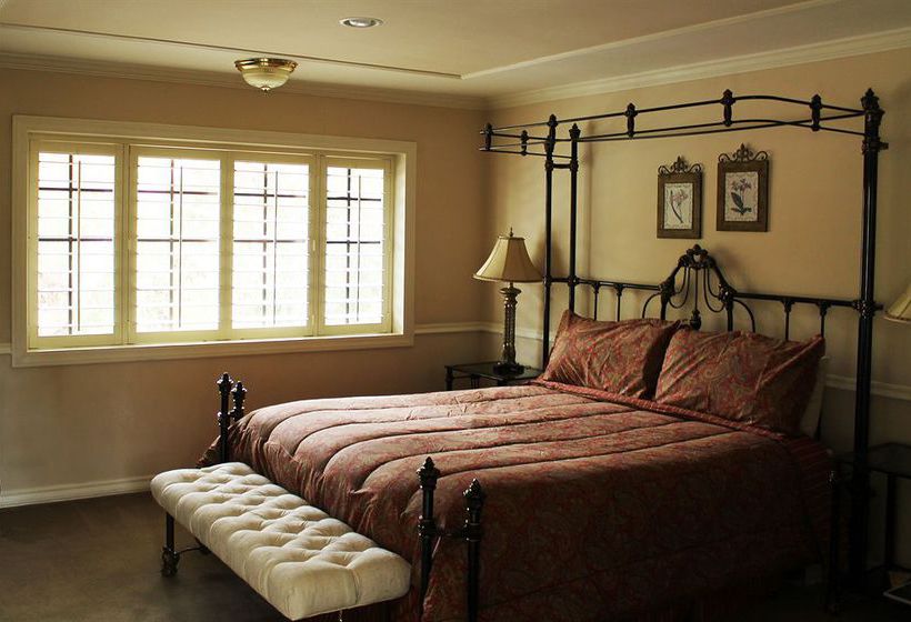 Hotel Coachman's Inn  | Carmel | California | United States 8