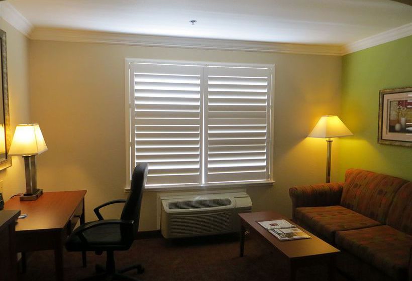 Hotel Comfort Suites  | Fresno | California | United States 19