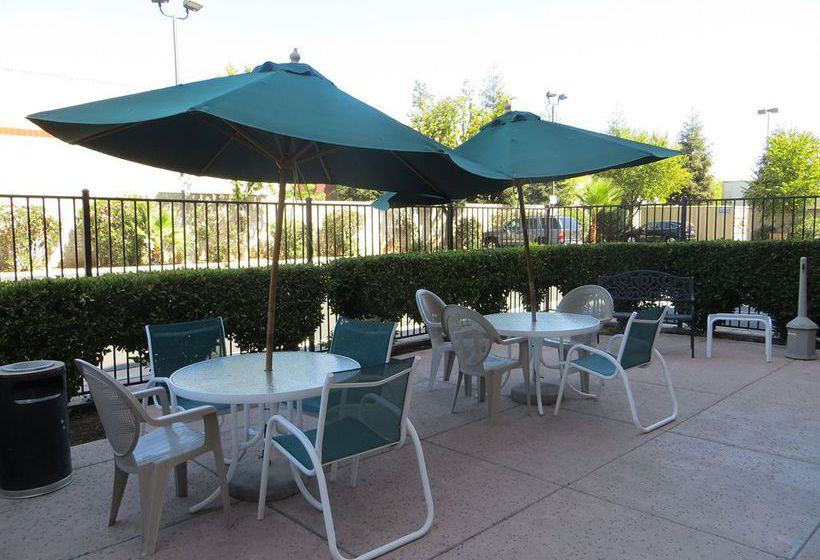 Hotel Comfort Suites  | Fresno | California | United States 2