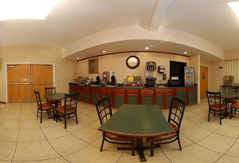 Hotel Comfort Suites  | Fresno | California | United States 4