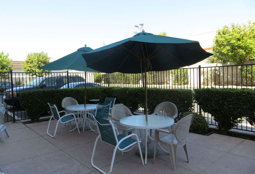 Hotel Comfort Suites  | Fresno | California | United States 7