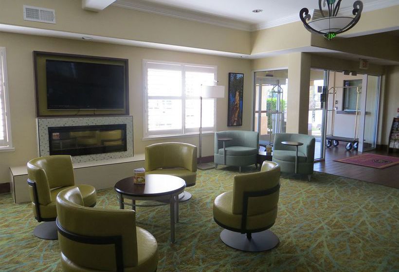 Hotel Comfort Suites  | Fresno | California | United States 9