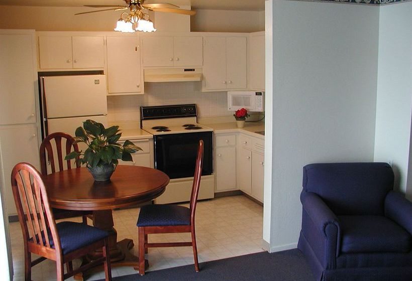 Motel Coral Reef Inn & Suites  | Alameda | California | United States 6