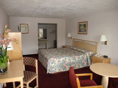 Chariot Inn Motel  | Glendale | California | United States 7