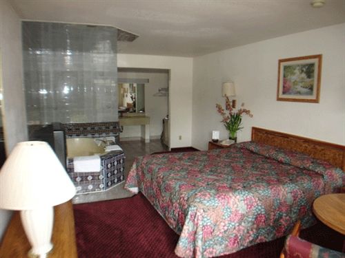 Chariot Inn Motel  | Glendale | California | United States 8