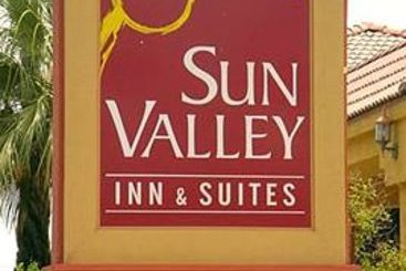 Hotel Sun Valley Inn Suites  California