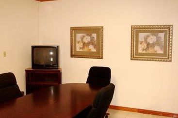 Hotel Grand Inn Fullerton  | Fullerton | California | United States 4