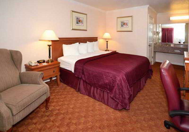 Hotel Quality Inn & Suites Gilroy  | Gilroy | California | United States 10