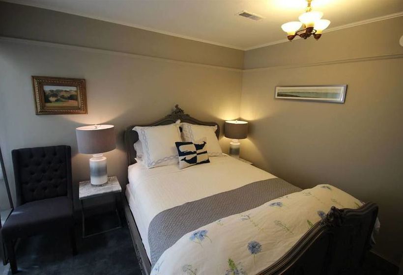 Hotel Old Thyme Inn  | Half Moon Bay | California | United States 14