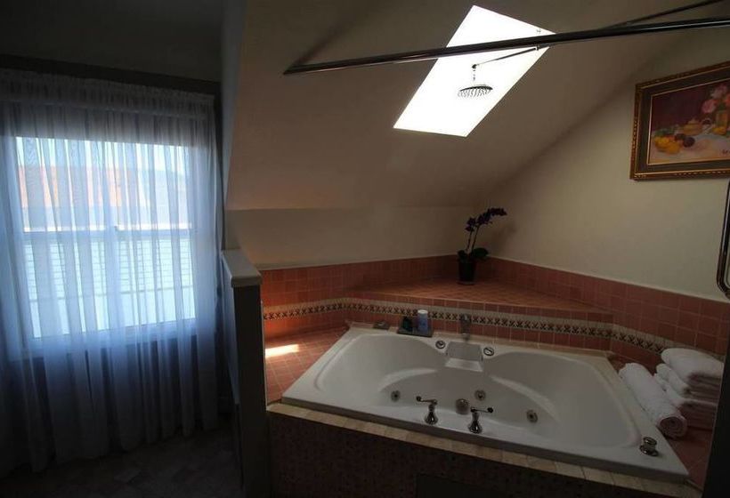 Hotel Old Thyme Inn  | Half Moon Bay | California | United States 6