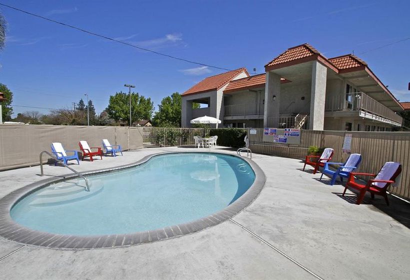 Motel 6 Fresno North Barcus Avenue  | Fresno | California | United States 9