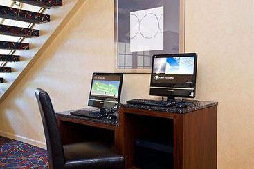 Residence Inn by Marriott  | Bakersfield | California | United States 14